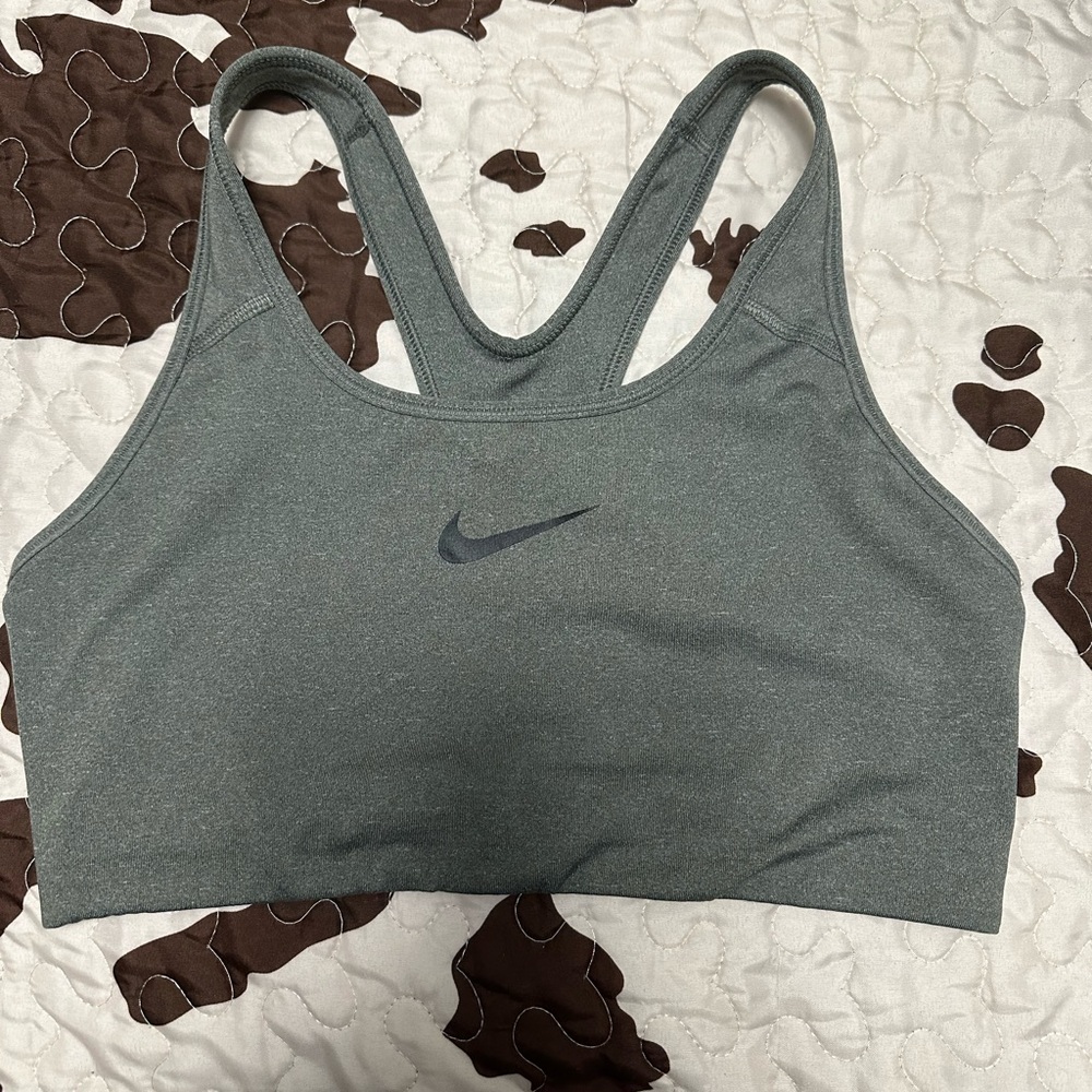 Nike Dri-fit Racerback sport’s bra
